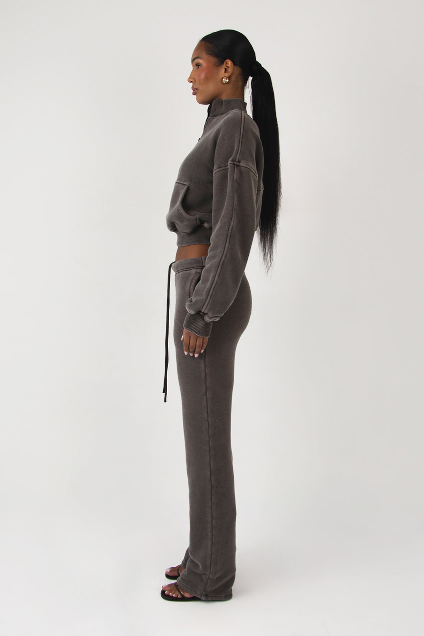 The Comfy Sweater - Truffle – Form The Label
